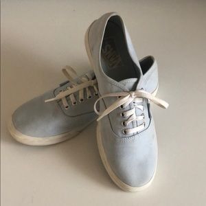 Vans women’s 7.5 lace up shoes